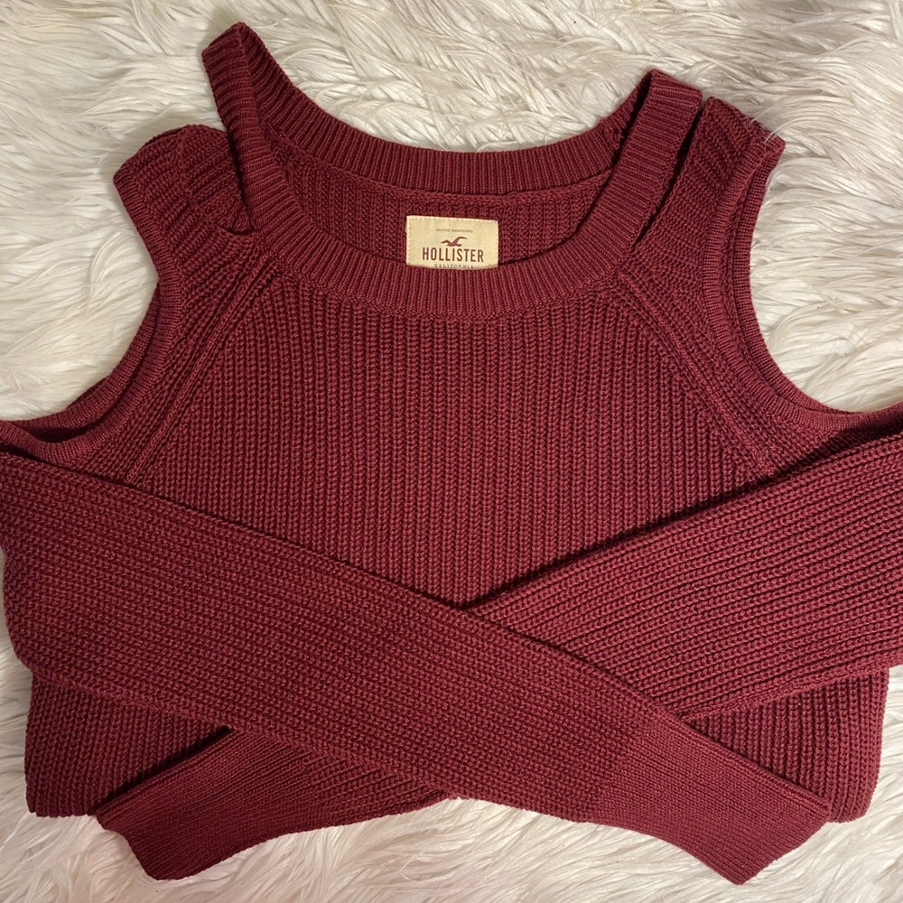 HOLLISTER Burgundy Knit Top